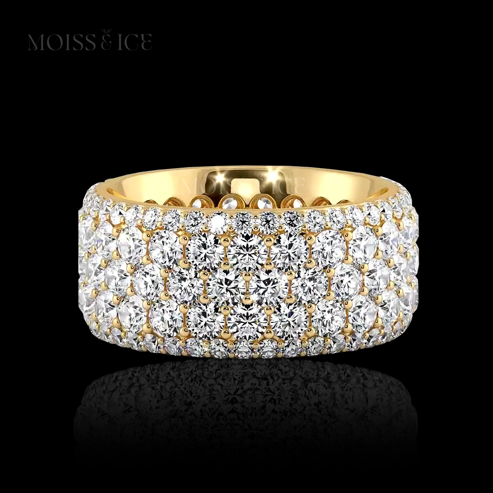 Moissanite ring setting and stone